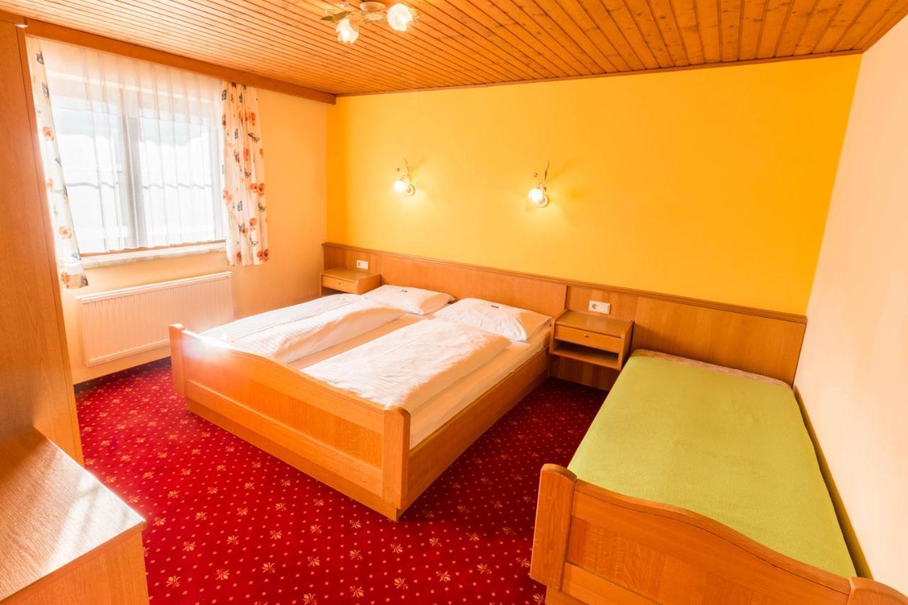סנט מיכאל אים לונגאו Hotel Weissenstein מראה חיצוני תמונה