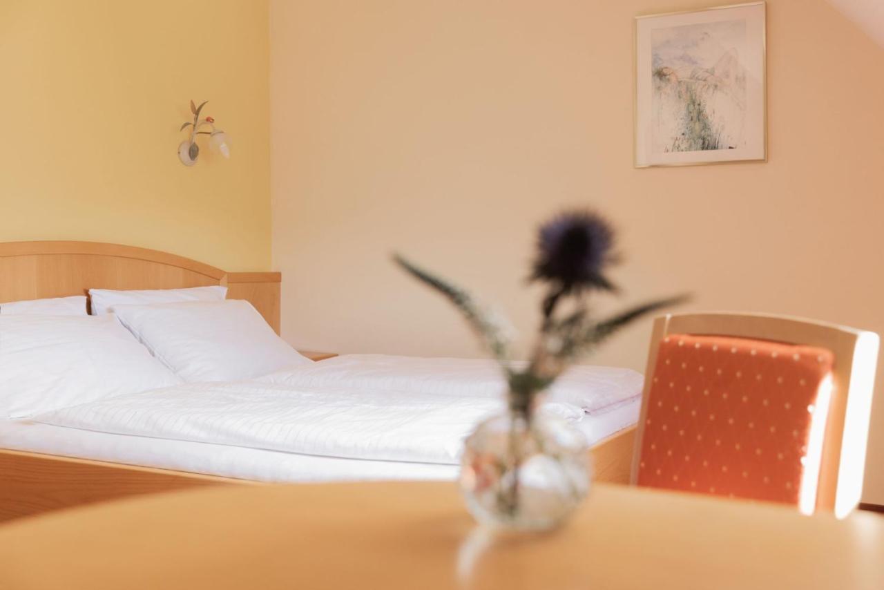 סנט מיכאל אים לונגאו Hotel Weissenstein מראה חיצוני תמונה