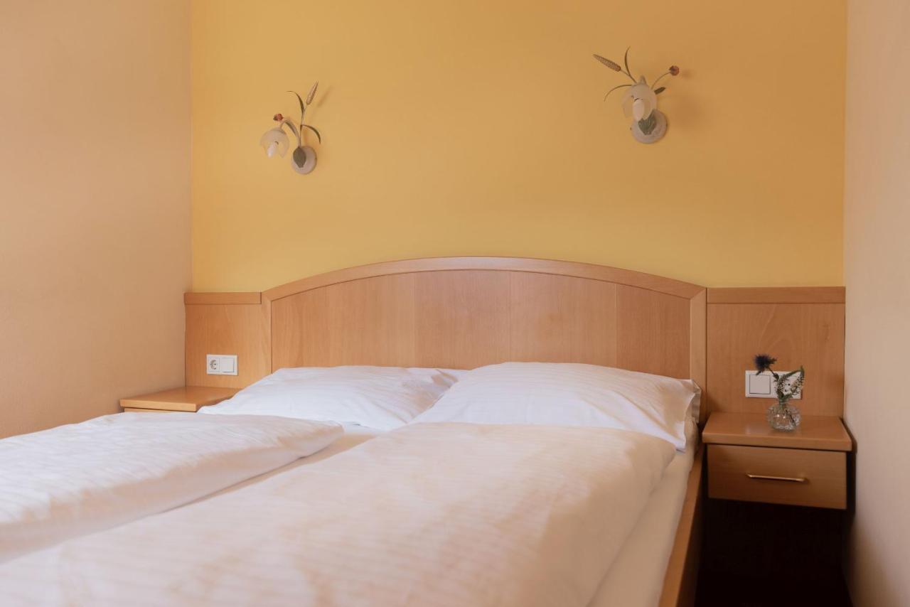 סנט מיכאל אים לונגאו Hotel Weissenstein מראה חיצוני תמונה